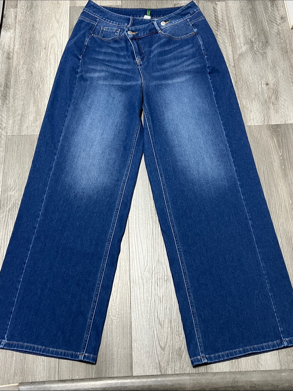 Halara woman’s wide leg cross over pants/ size Large tall